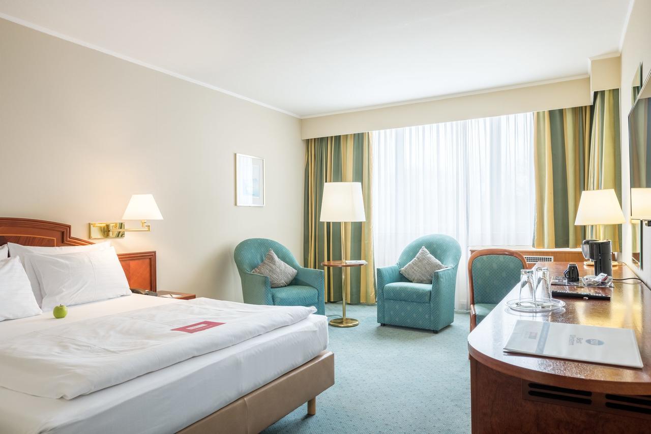 Leoso Hotel Леверкузен Экстерьер фото